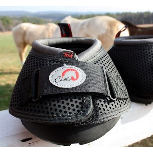 Trek-Cavallo-Hoof-Boots-on-Fence